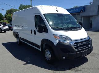 Used 2023 RAM 3500 ProMaster High Roof RARE 3500 HIGHROOF!! LOW MILEAGE!! BACKUP CAM. BLUETOOTH. CARPLAY. KEYLESS ENTRY. A/C. PWR GROUP. for sale in Kingston, ON