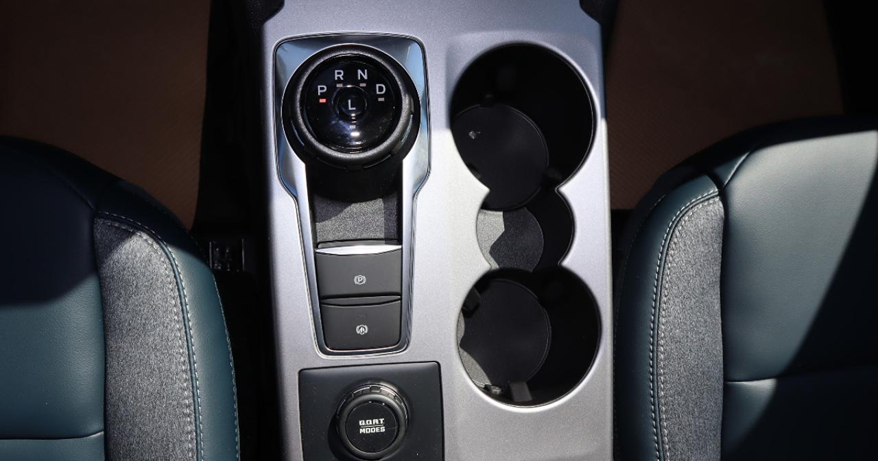 2024 Ford Bronco Sport Outer Banks Photo5