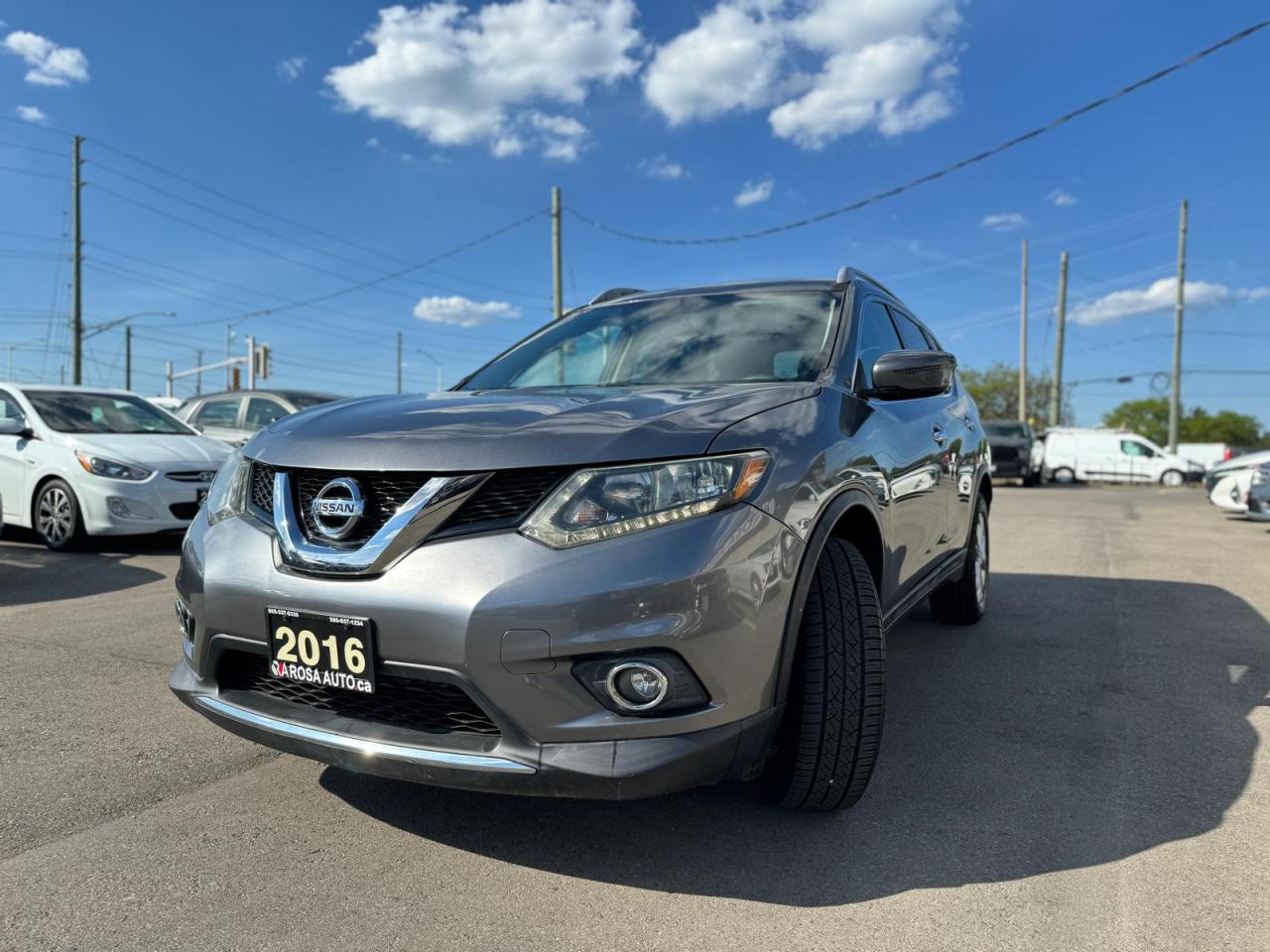 2016 Nissan Rogue AUTO LOW KM SAFETY CERTIFIED BLUETOOTH BACKUP CAM - Photo #3