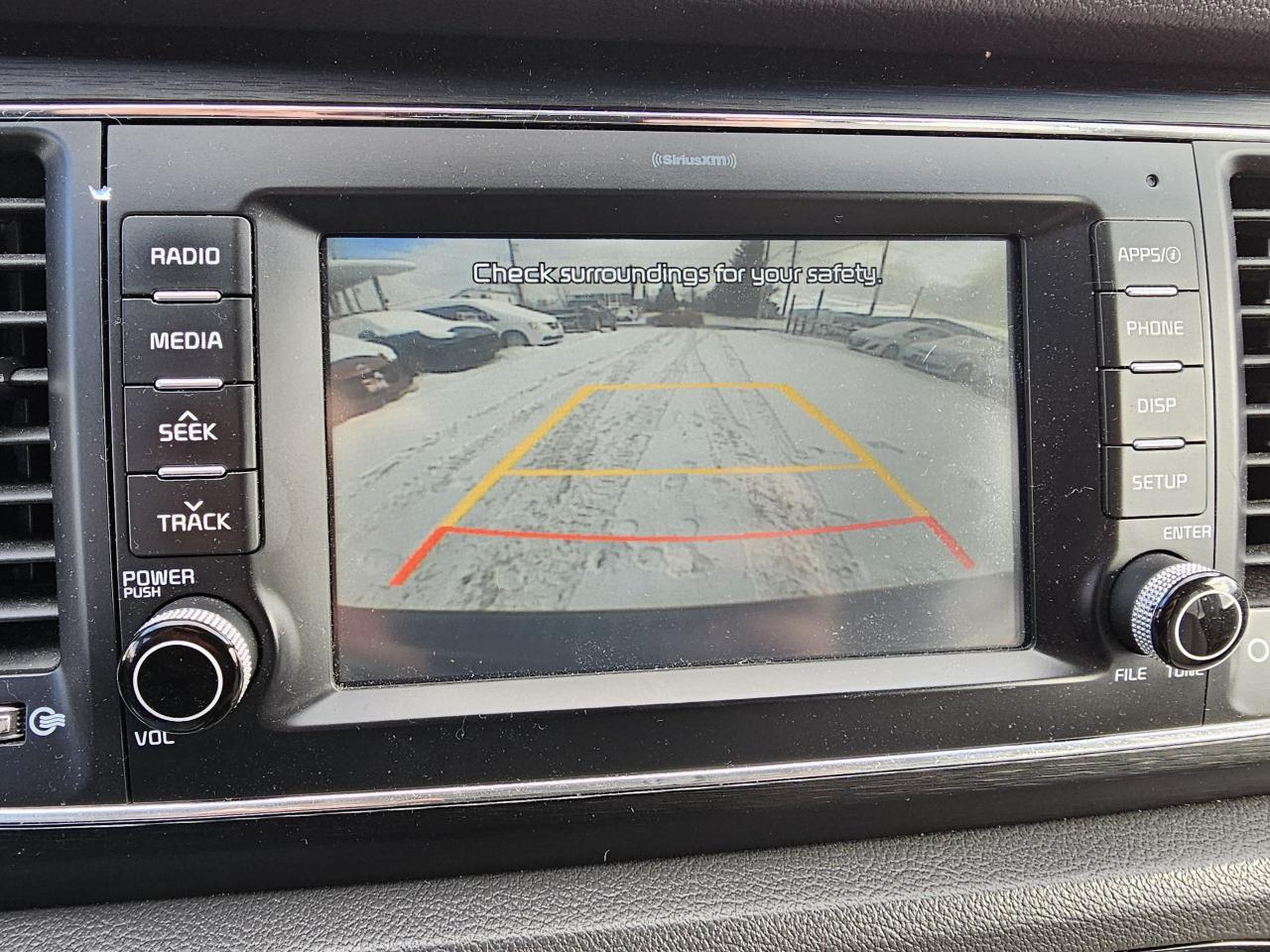 2017 Kia Sedona 8 PASS/ACCIDENT FREE/CAMERA/BLUETOTH/2 YEARS WARR - Photo #16