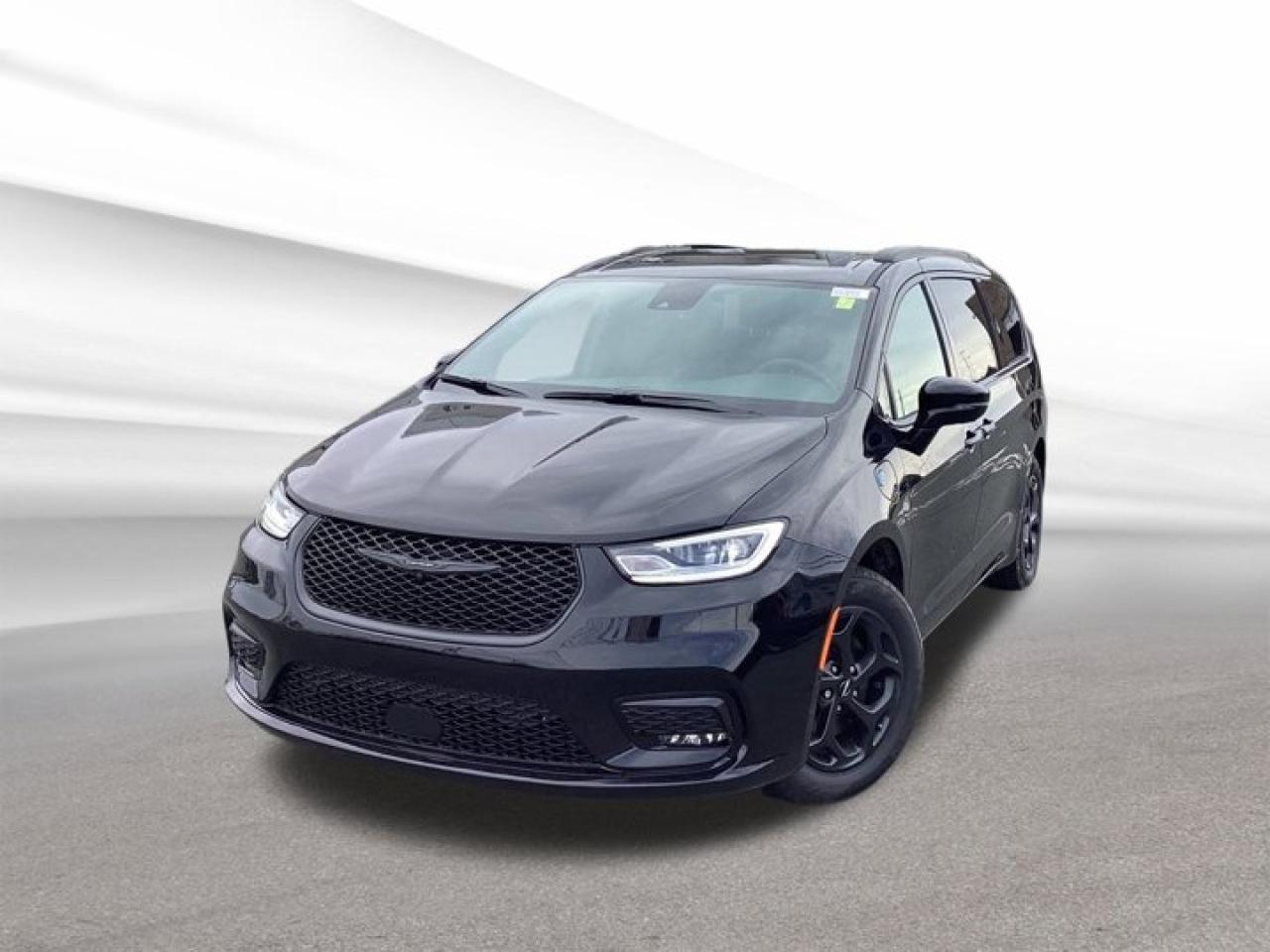 New 2024 Chrysler Pacifica Hybrid PREMIUM S APPEARANCE for sale in Halifax, NS