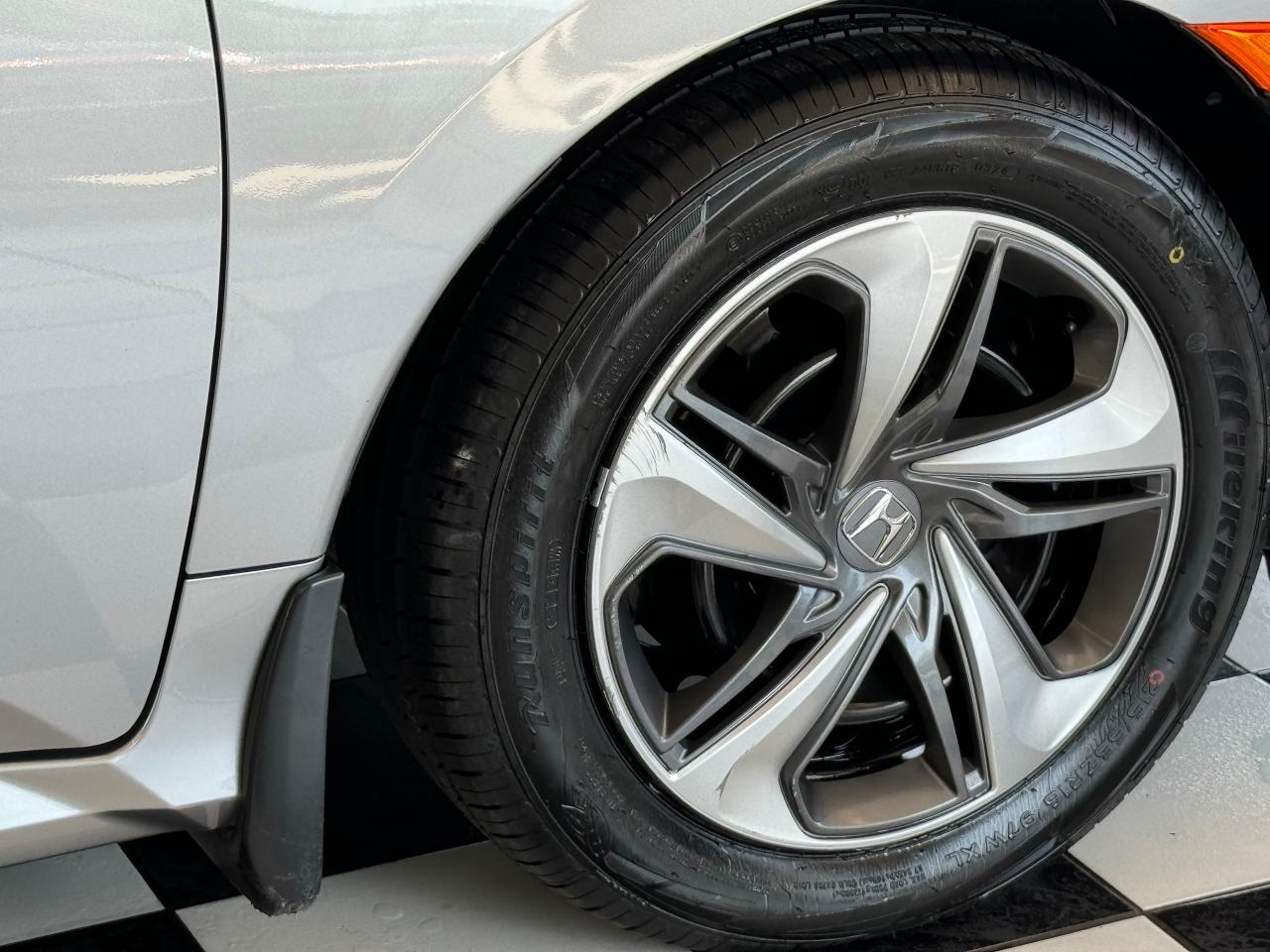 2019 Honda Civic LX+New Tires+Adaptive Cruise+ApplePlay+CLEANCARFAX - Photo #52