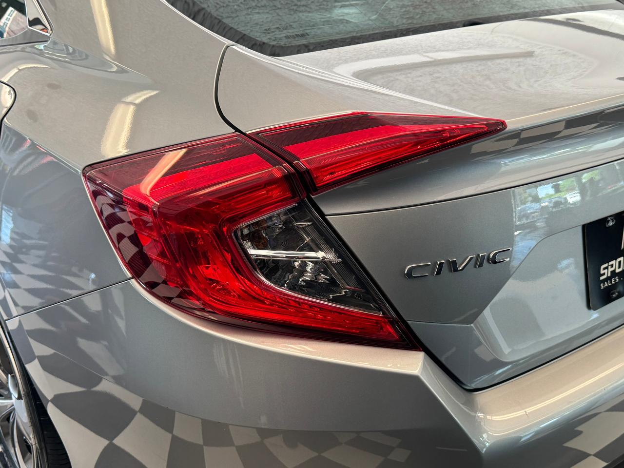 2019 Honda Civic LX+New Tires+Adaptive Cruise+ApplePlay+CLEANCARFAX Photo58