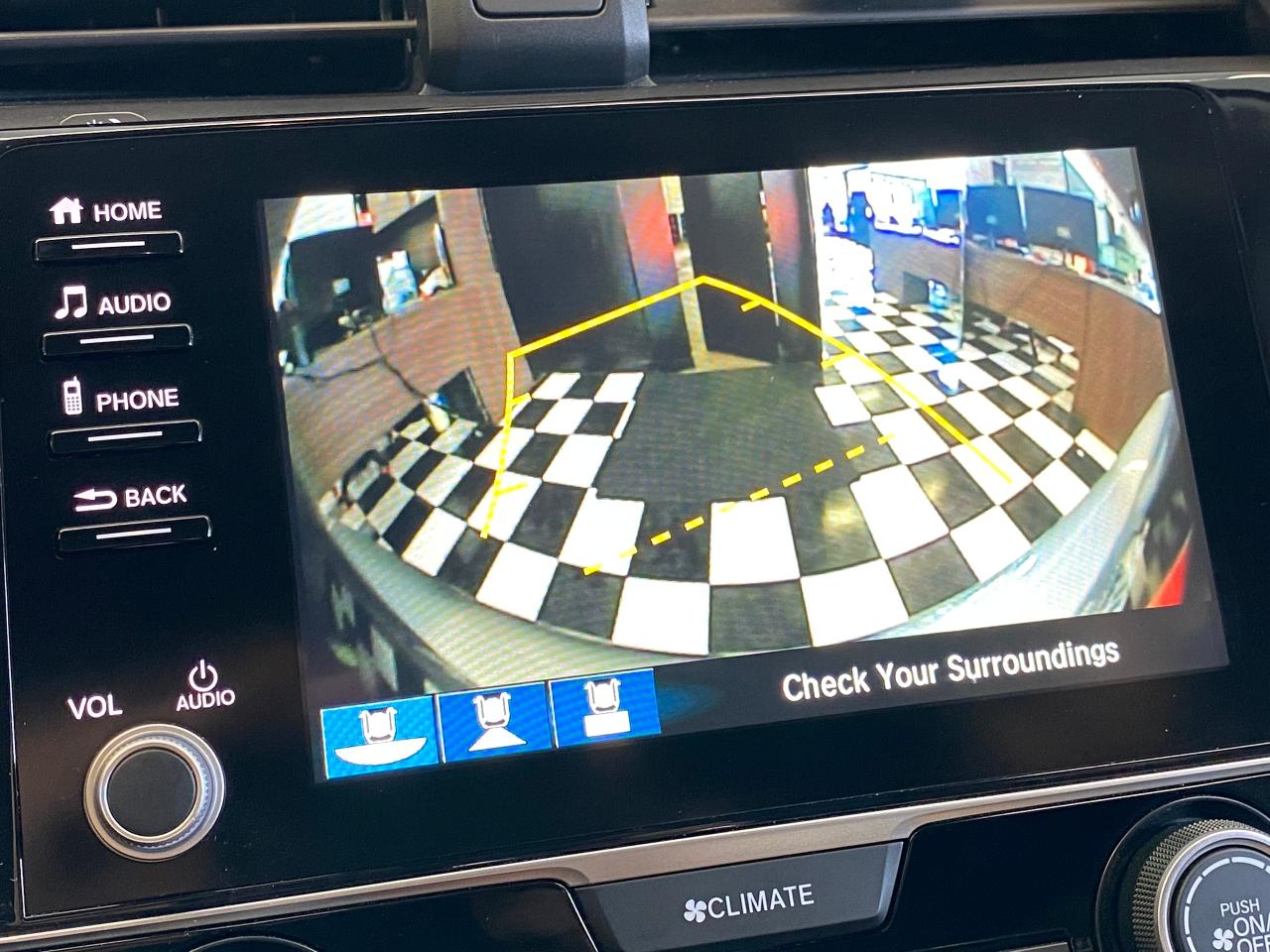 2019 Honda Civic LX+New Tires+Adaptive Cruise+ApplePlay+CLEANCARFAX Photo12