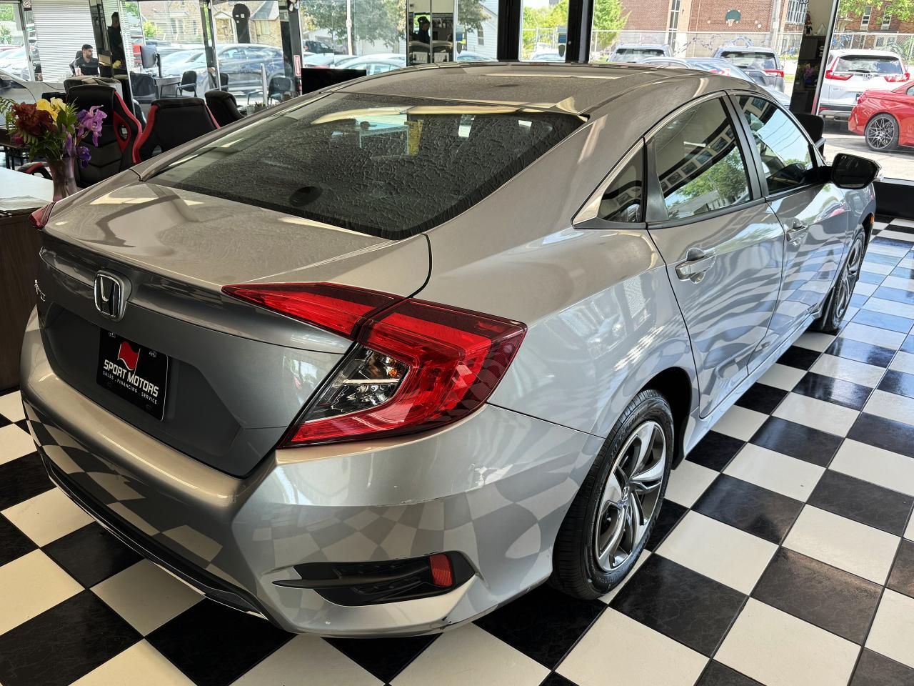 2019 Honda Civic LX+New Tires+Adaptive Cruise+ApplePlay+CLEANCARFAX Photo6