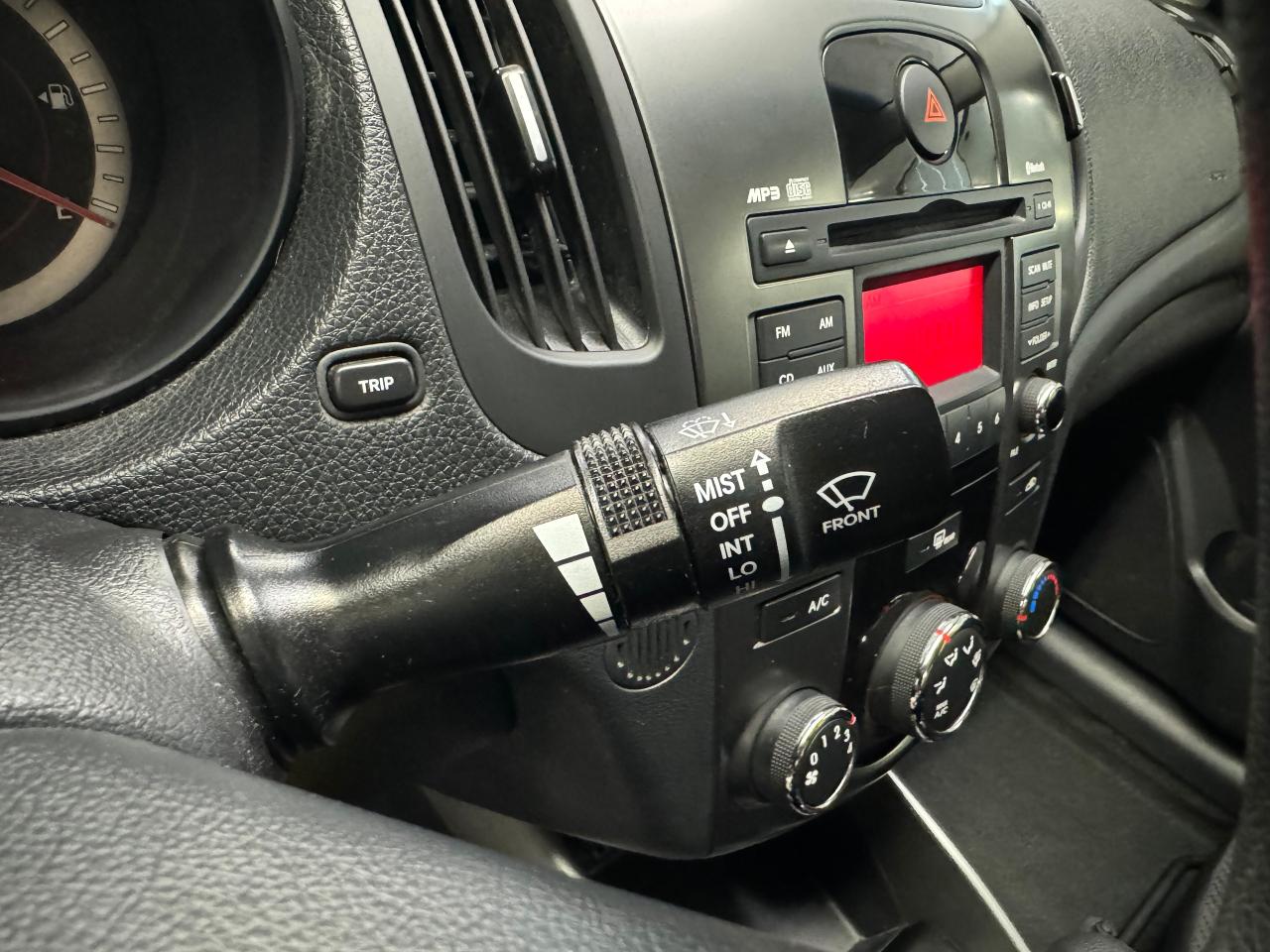 2013 Kia Forte EX+Heated Seats+A/C+Cruise Control+Tinted Windows Photo77