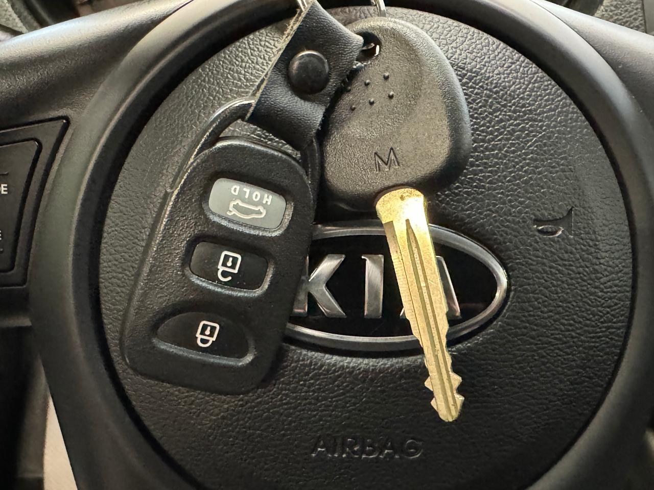 2013 Kia Forte EX+Heated Seats+A/C+Cruise Control+Tinted Windows Photo62