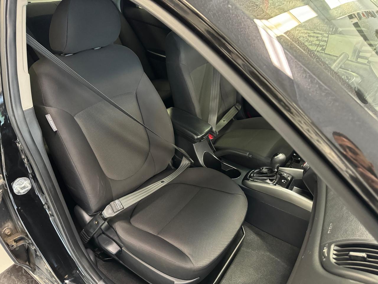 2013 Kia Forte EX+Heated Seats+A/C+Cruise Control+Tinted Windows Photo67