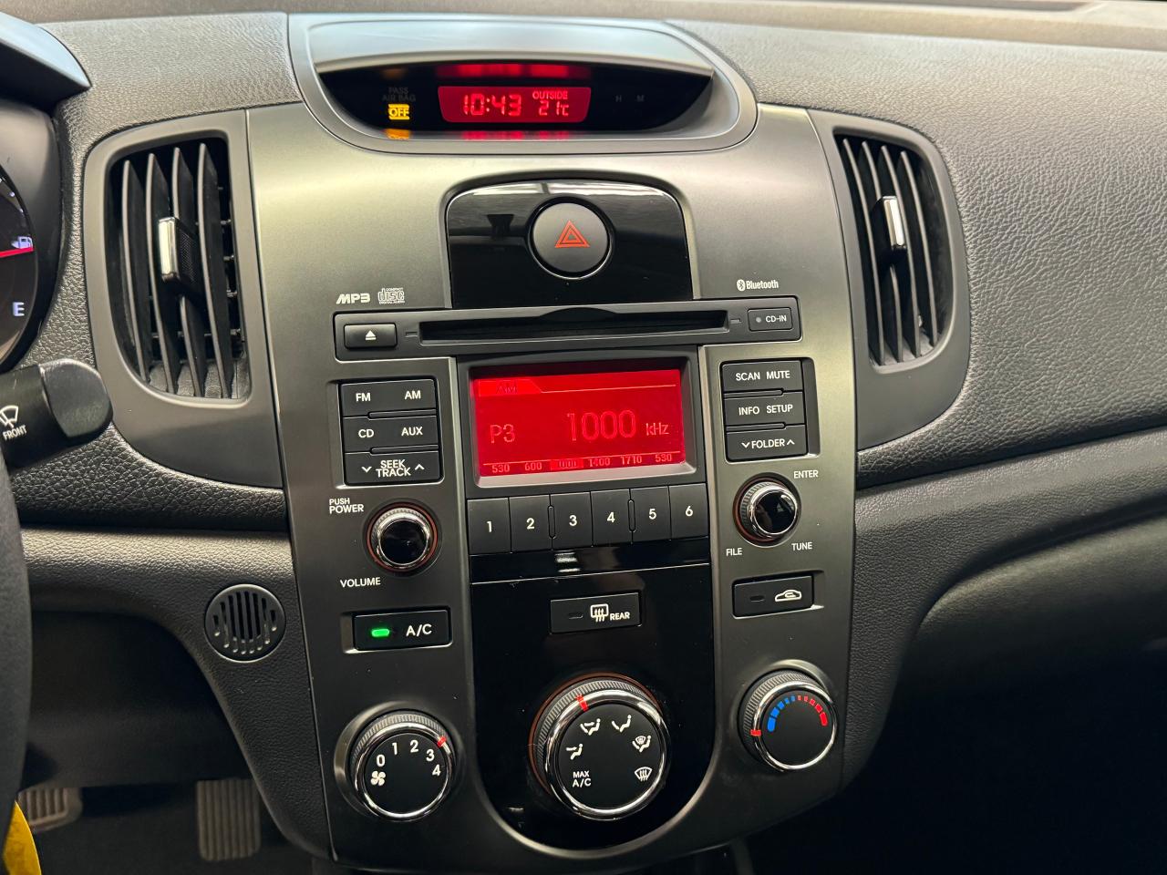 2013 Kia Forte EX+Heated Seats+A/C+Cruise Control+Tinted Windows - Photo #9