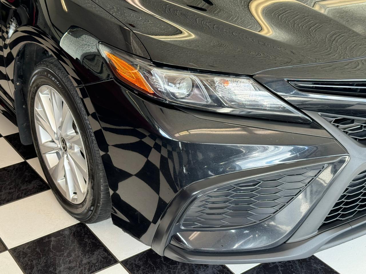 2021 Toyota Camry SE+LEATHER+APPLEPLAY+ADAPTIVE CRUISE+CLEAN CARFAX - Photo #36