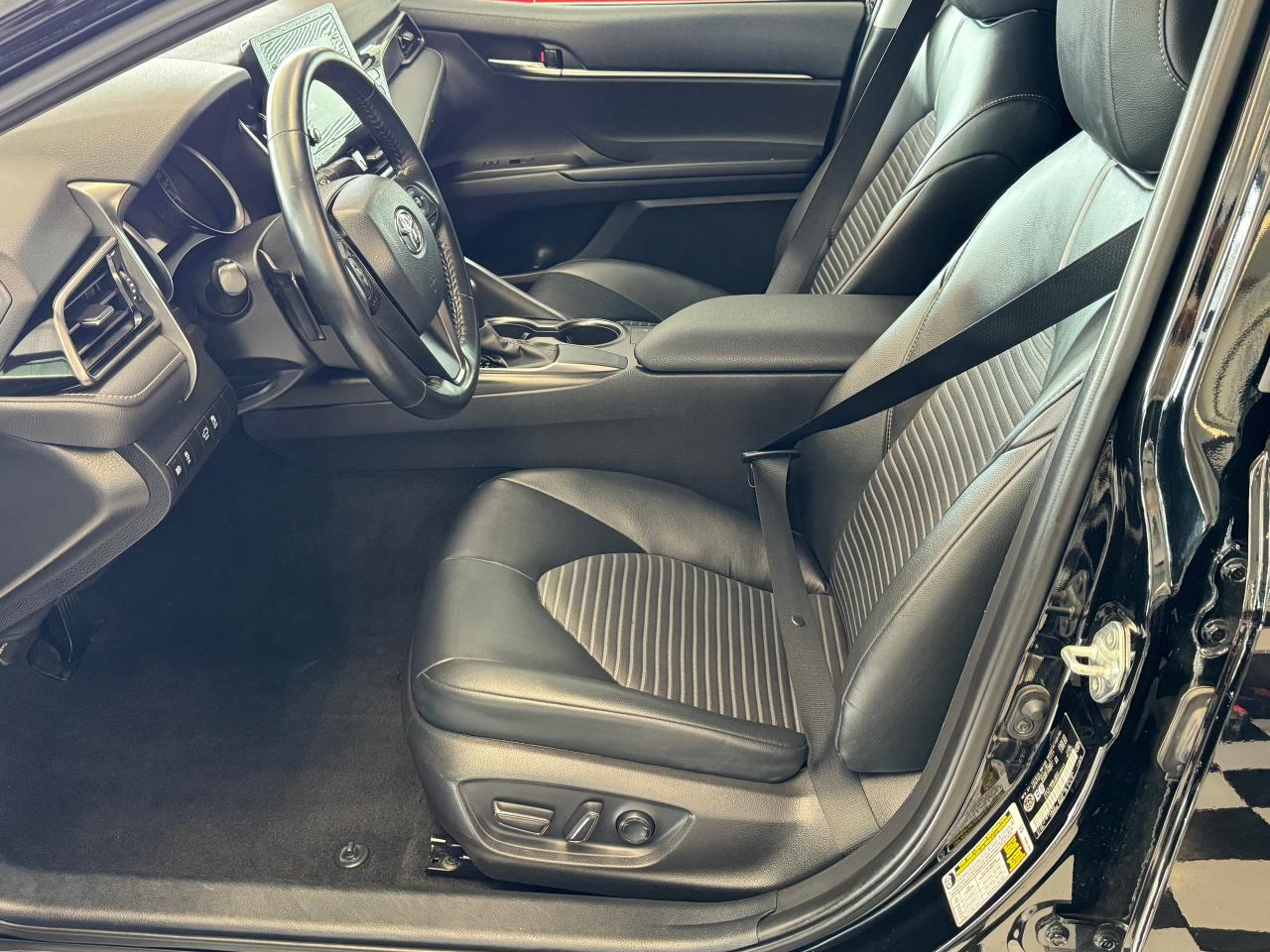 2021 Toyota Camry SE+LEATHER+APPLEPLAY+ADAPTIVE CRUISE+CLEAN CARFAX - Photo #15