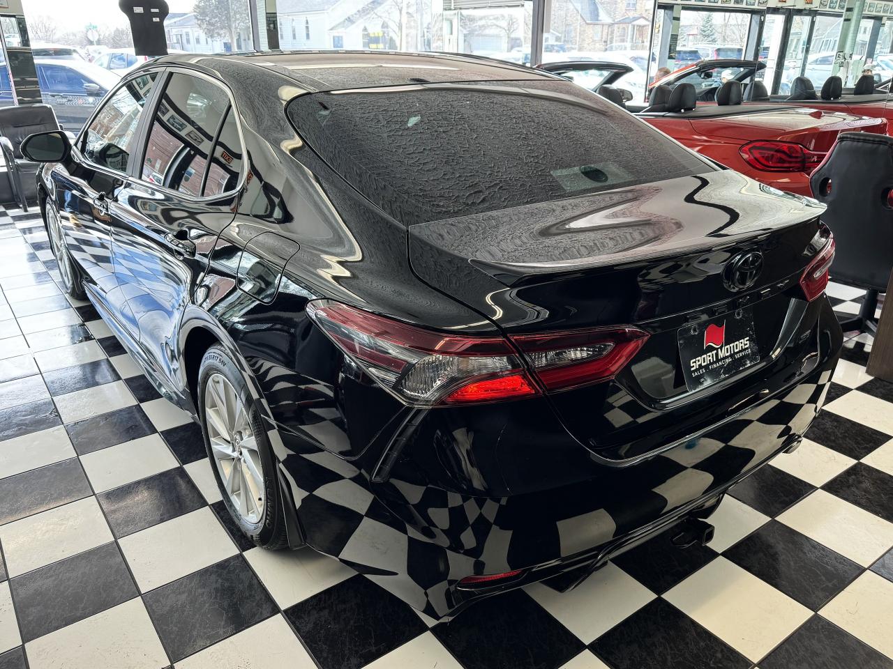 2021 Toyota Camry SE+LEATHER+APPLEPLAY+ADAPTIVE CRUISE+CLEAN CARFAX - Photo #4