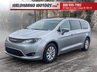 Used 2017 Chrysler Pacifica Touring-L for sale in Cayuga, ON