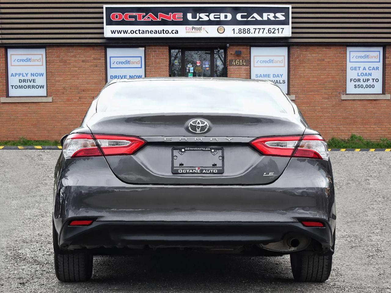 2018 Toyota Camry LE - Photo #5