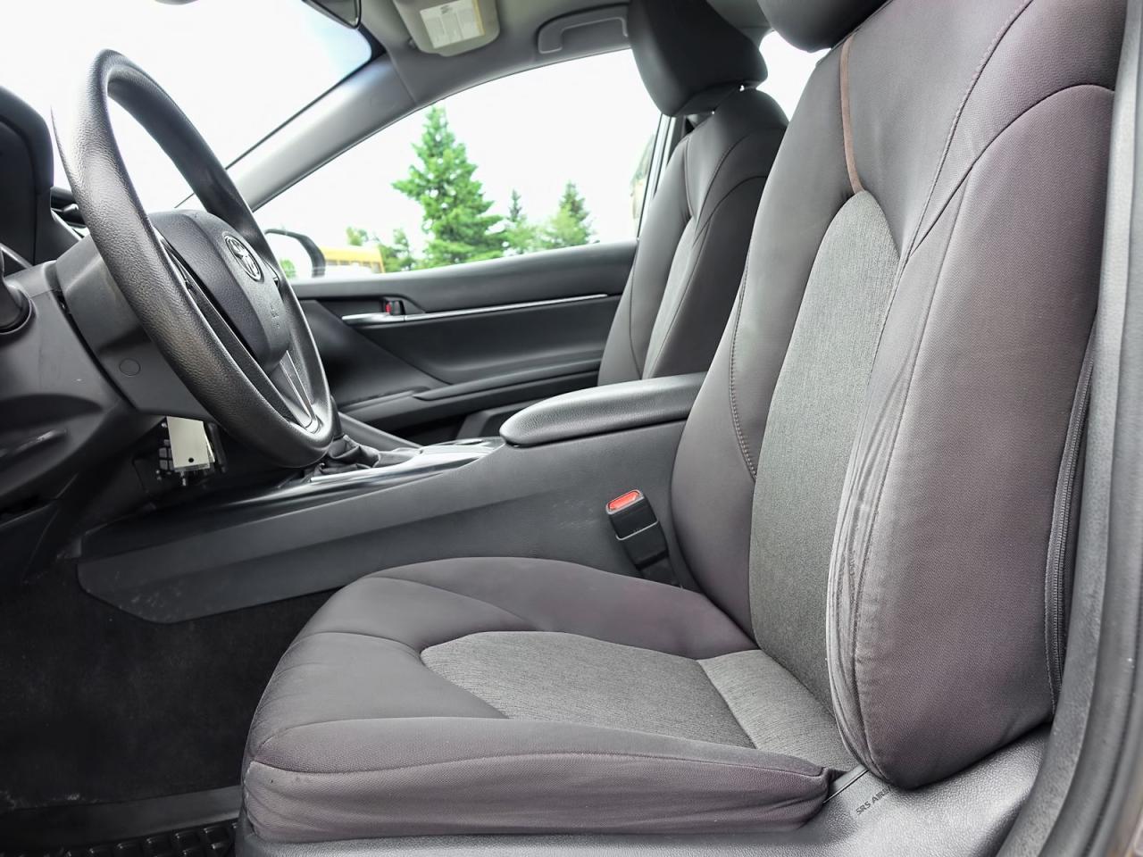 2018 Toyota Camry LE - Photo #9