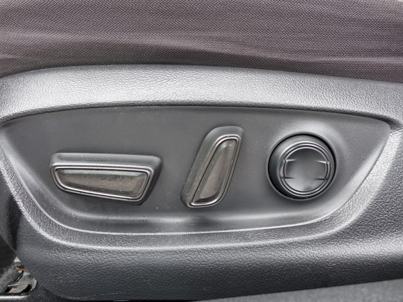 2018 Toyota Camry LE - Photo #10