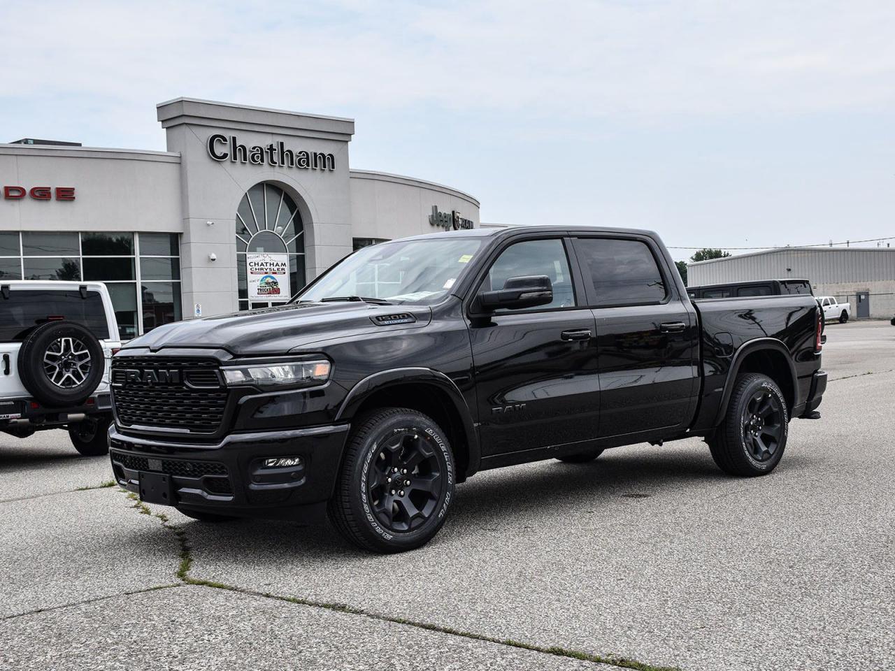 2025 RAM 1500 Big Horn Photo0