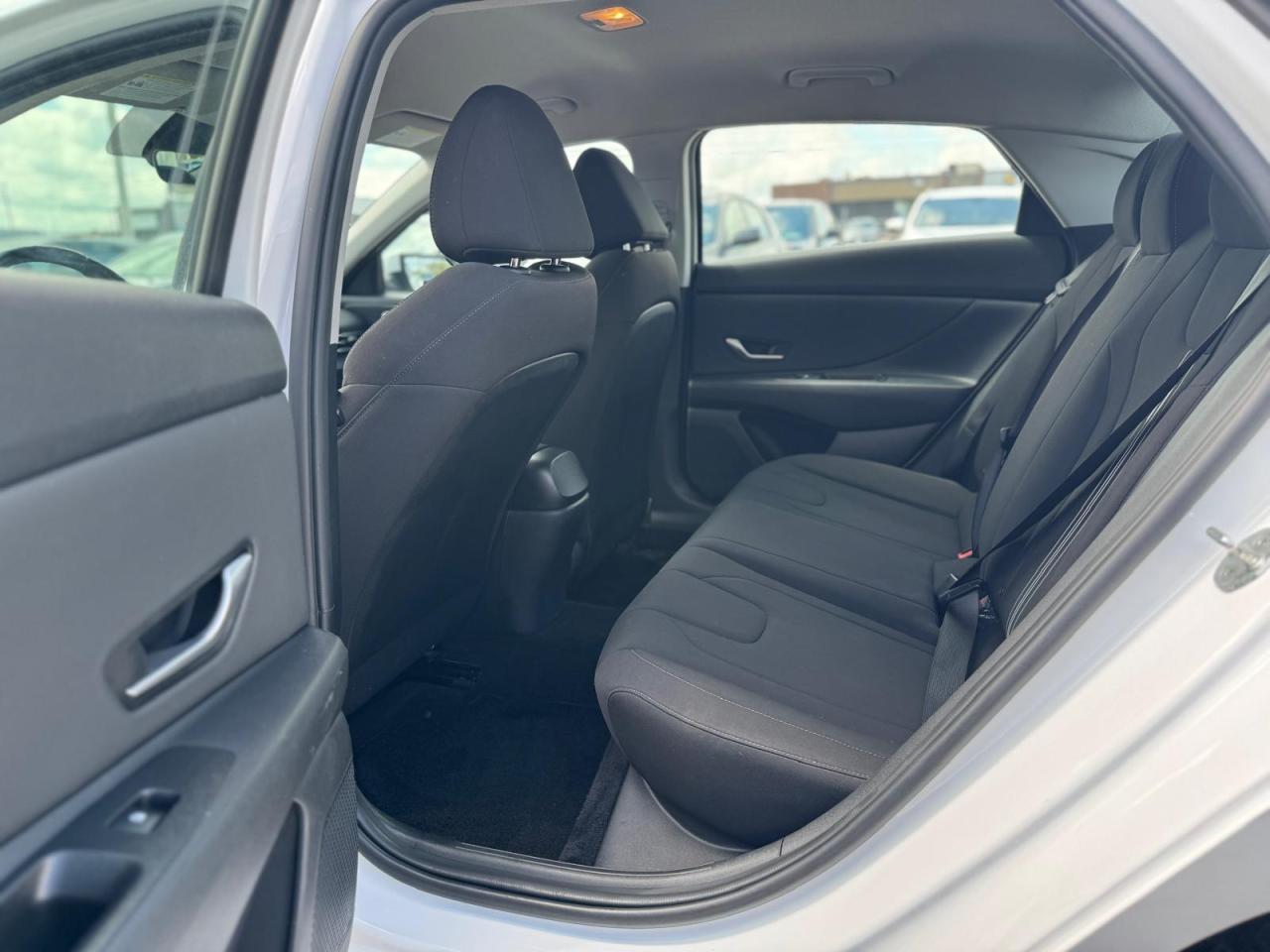 2022 Hyundai Elantra AUTO NO ACCIDENT SAFETY BLUETOOTH BLIND SPOT B-CAM - Photo #10
