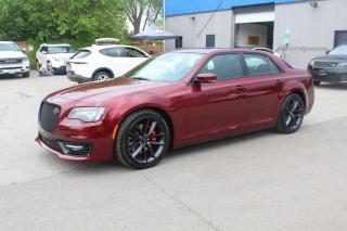 New 2023 Chrysler 300 300C RWD for sale in Mississauga, ON