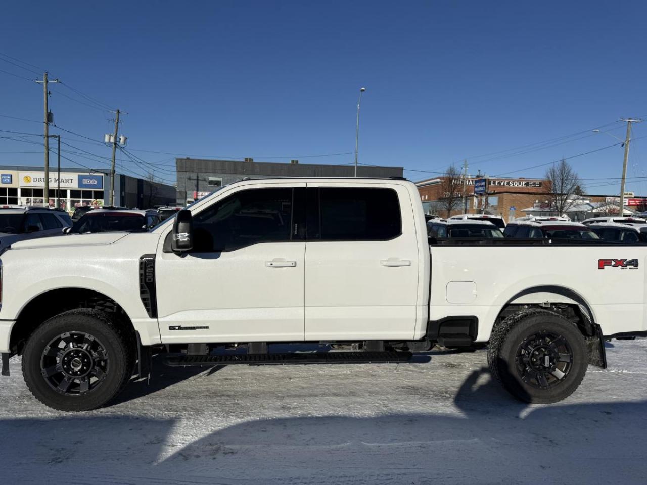 2024 Ford F-250 Super Duty SRW LARIAT 4WD CREW CAB 6.75' BOX Photo