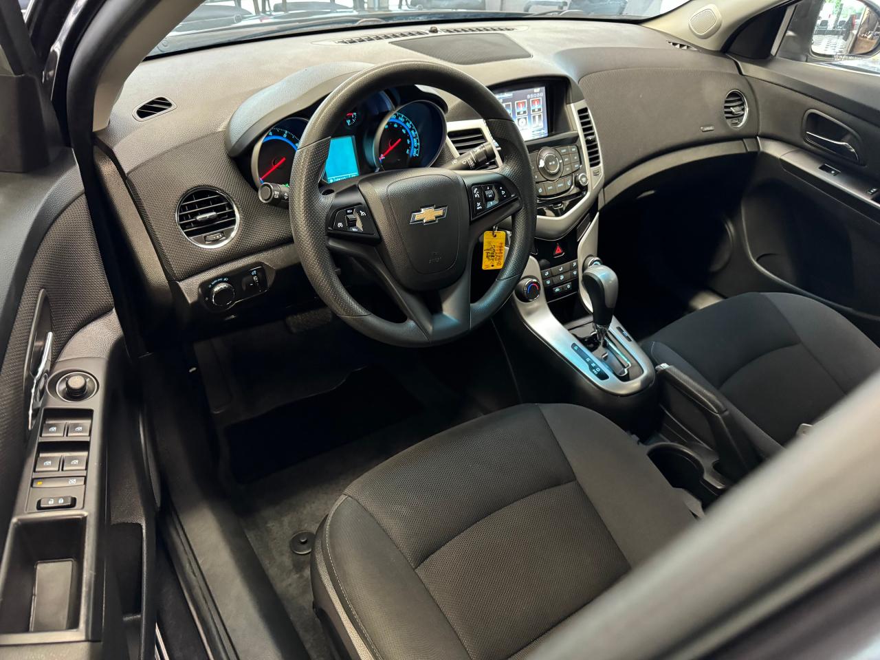 2016 Chevrolet Cruze LT+New Tires+Camera+Remote Start+A/C - Photo #17