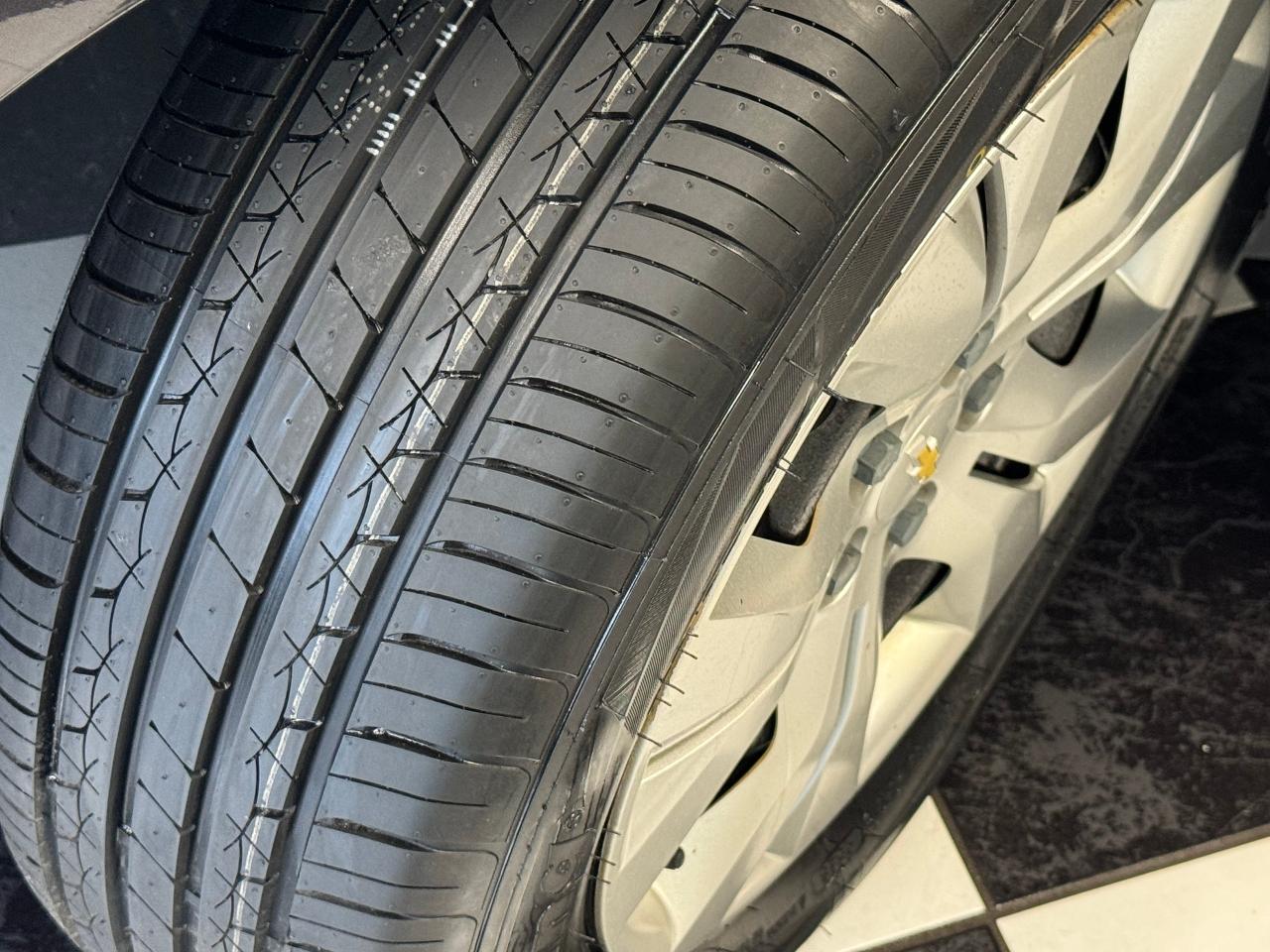 2016 Chevrolet Cruze LT+New Tires+Camera+Remote Start+A/C - Photo #12