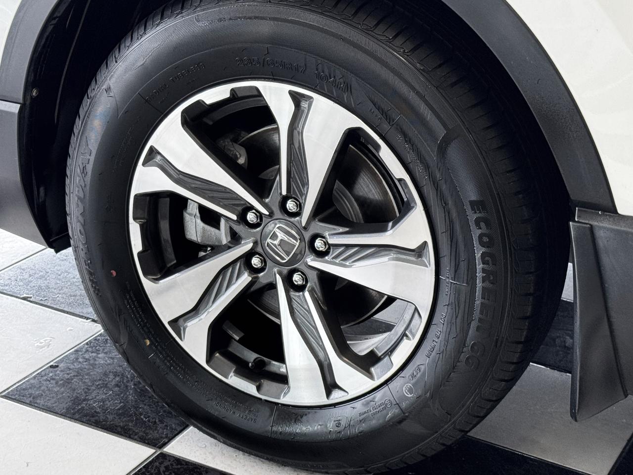 2018 Honda CR-V LX+New Tires+Camera+Remote Start+CLEAN CARFAX - Photo #50