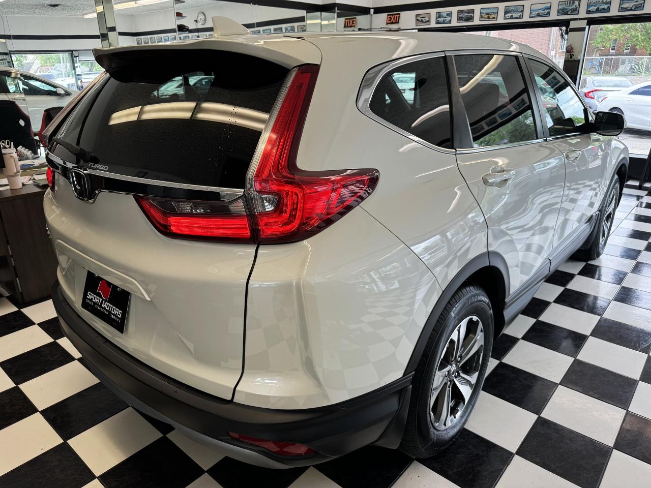 2018 Honda CR-V LX+New Tires+Camera+Remote Start+CLEAN CARFAX Photo68