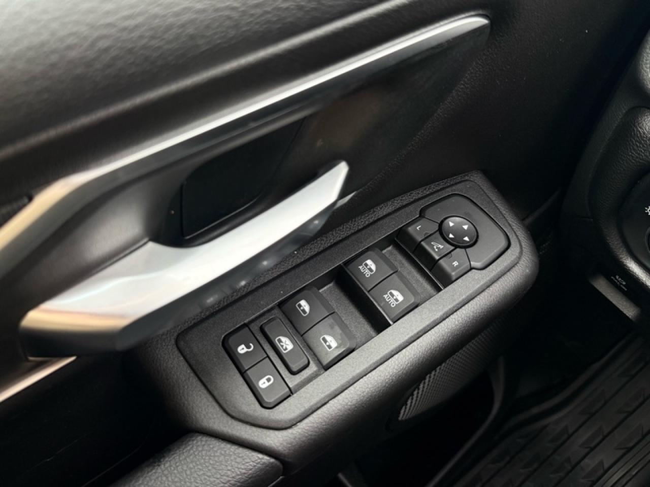 2025 RAM 1500 Big Horn Photo