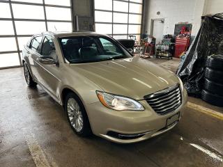 Used 2014 Chrysler 200 Limited 4dr Sdn Limited for sale in Walkerton, ON