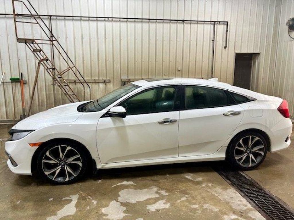 Used 2020 Honda Civic Touring for Sale in Steinbach, Manitoba