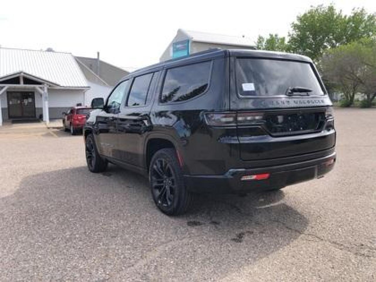 2024 Jeep Grand Wagoneer Series II Obsidian 4x4 #43 Photo3