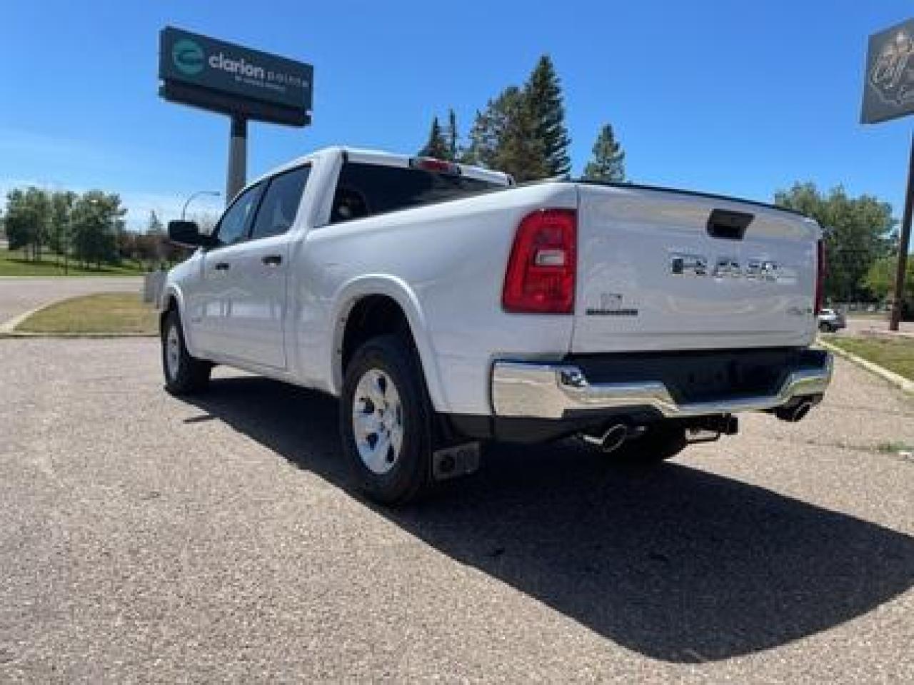 2025 RAM 1500 Big Horn 4x4 Crew Cab 6'4  Box 3.92 Axle, #147 Photo