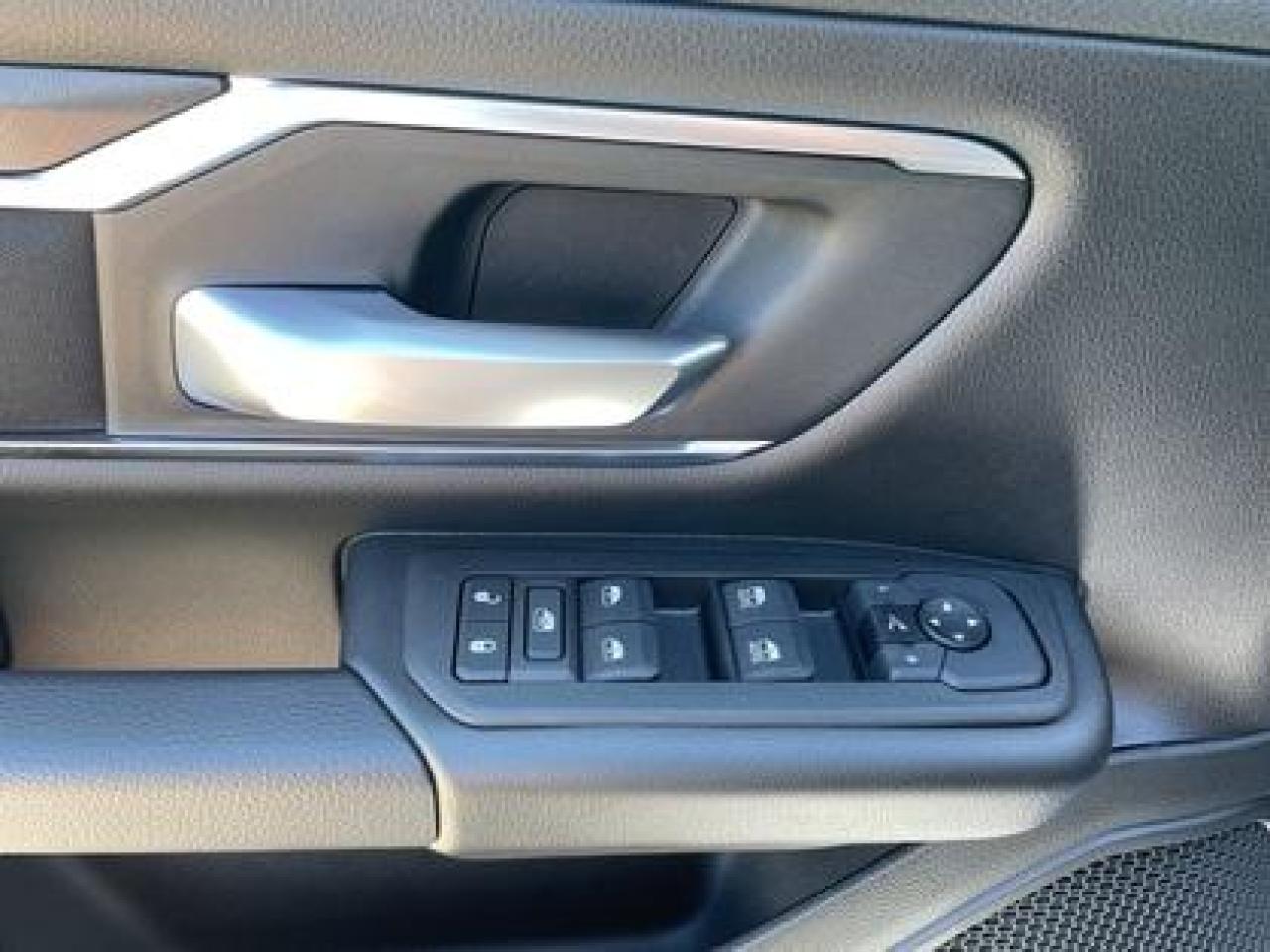 2025 RAM 1500 Big Horn 4x4 Crew Cab 6'4  Box 3.92 Axle, #147 Photo