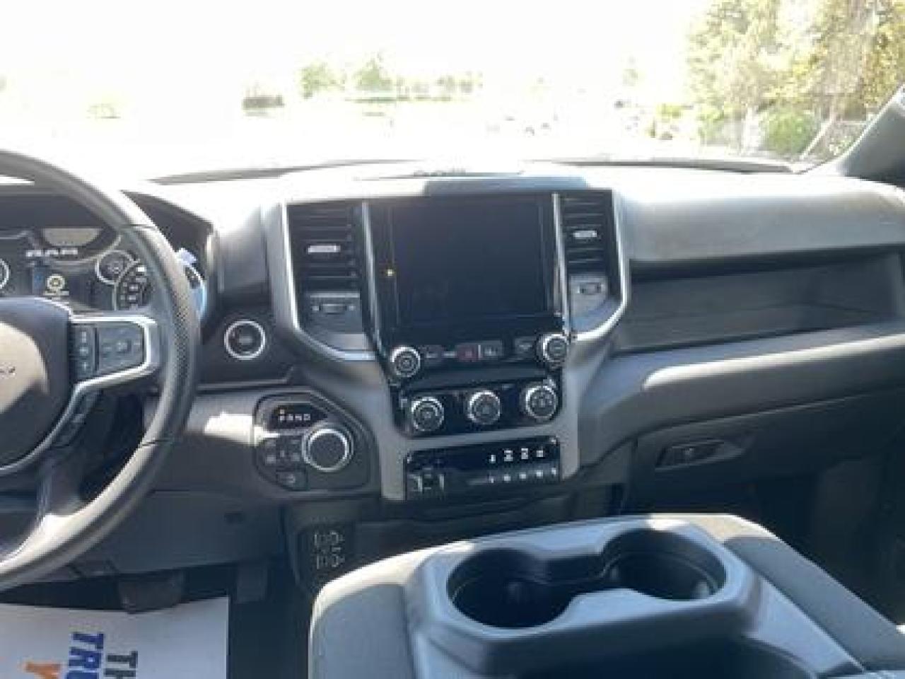 2025 RAM 1500 Big Horn 4x4 Crew Cab 6'4  Box 3.92 Axle, #147 Photo