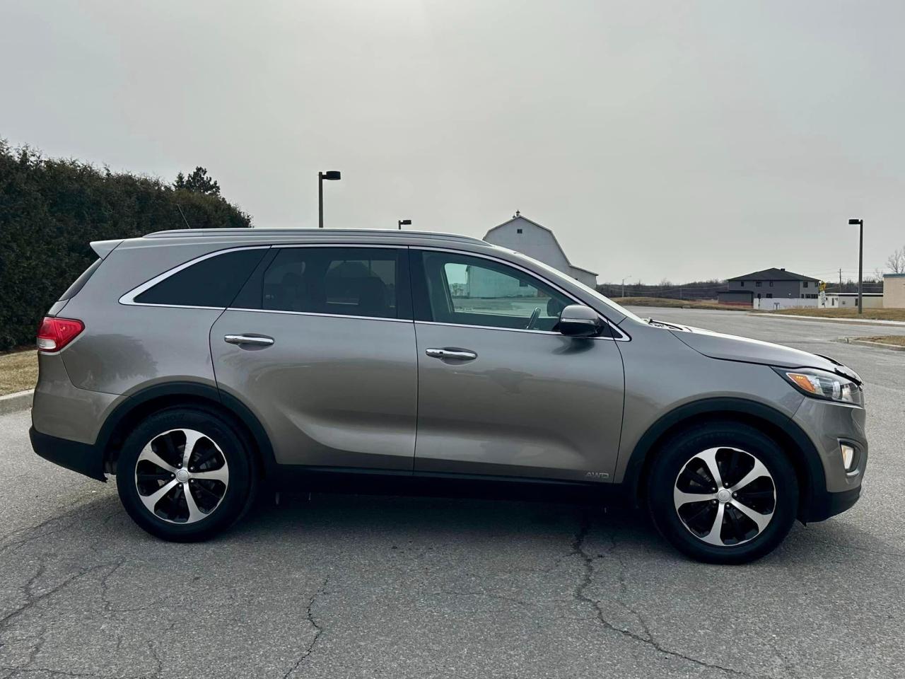 2016 Kia Sorento EX - AWD 7 Seater - Photo #6