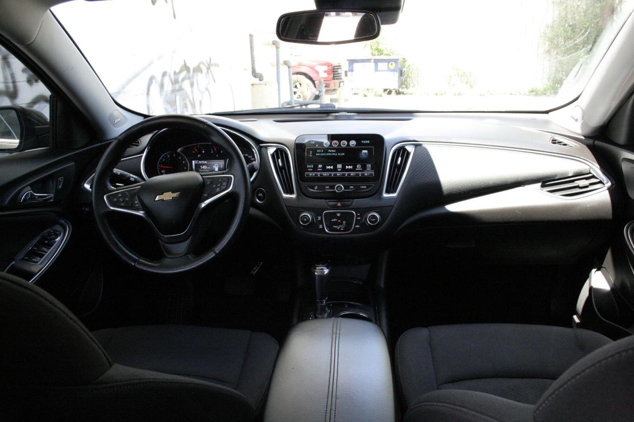 2016 Chevrolet Malibu 4dr Sdn LT w/1LT/ SELLING AS IS - Photo #21