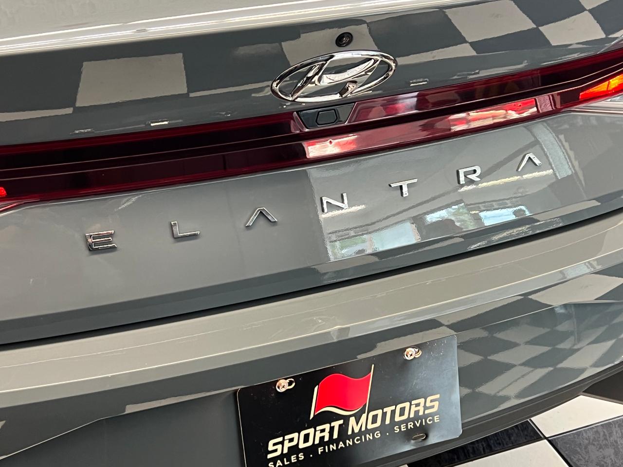 2022 Hyundai Elantra Preferred+ApplePlay+LaneKeep+Tinted+CLEAN CARFAX - Photo #64