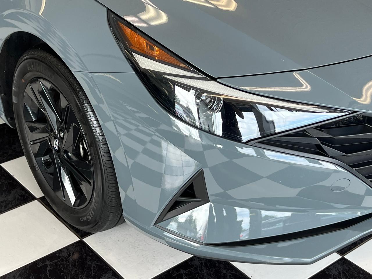 2022 Hyundai Elantra Preferred+ApplePlay+LaneKeep+Tinted+CLEAN CARFAX - Photo #35