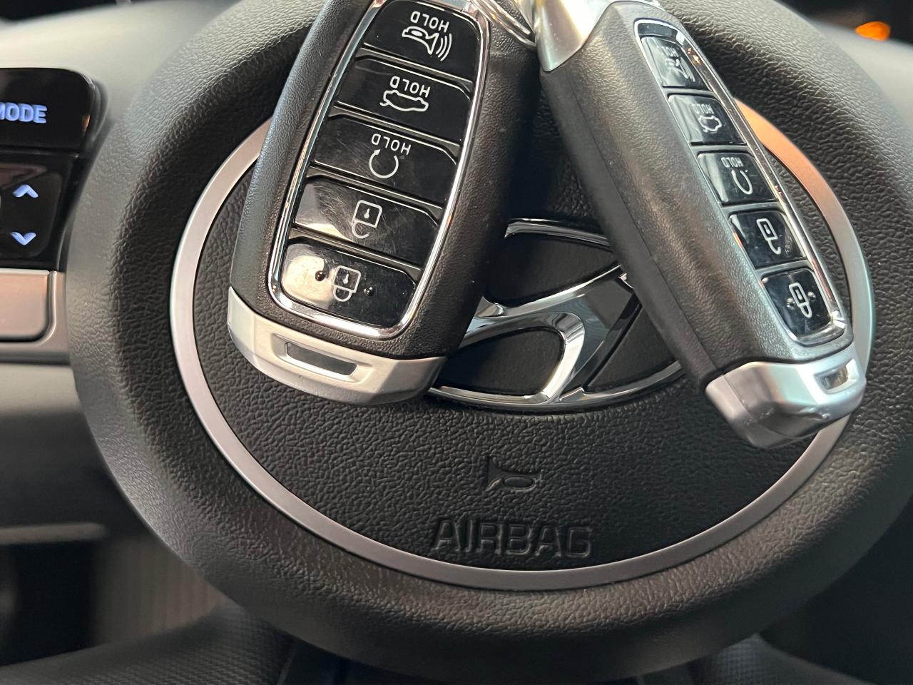 2022 Hyundai Elantra Preferred+ApplePlay+LaneKeep+Tinted+CLEAN CARFAX - Photo #15
