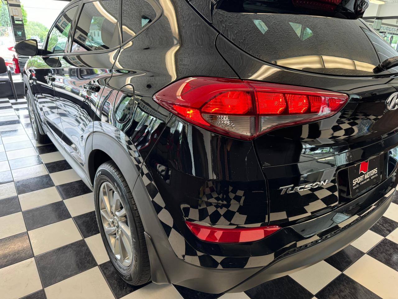 2018 Hyundai Tucson SE AWD+Leather+Pano Roof+ApplePlay+CLEAN CARFAX Photo107