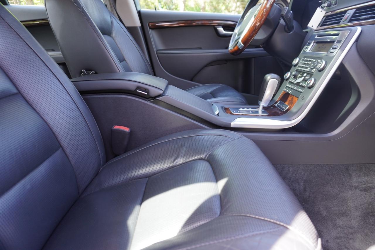 2011 Volvo S80 1 OWNER / NO ACCIDENTS / T6 AWD / STUNNING COLOUR - Photo #21