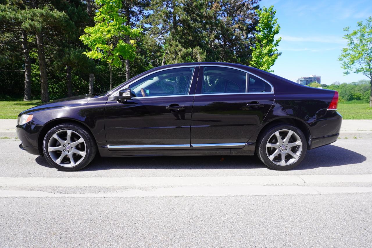 2011 Volvo S80 1 OWNER / NO ACCIDENTS / T6 AWD / STUNNING COLOUR - Photo #2