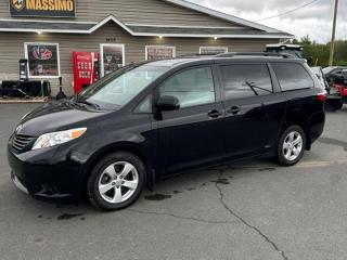 Used 2017 Toyota Sienna 7-Passenger,  FWD, Cruise Control, Ac With Rear Air Control, Alloy Wheels, and more! for sale in Guelph, ON