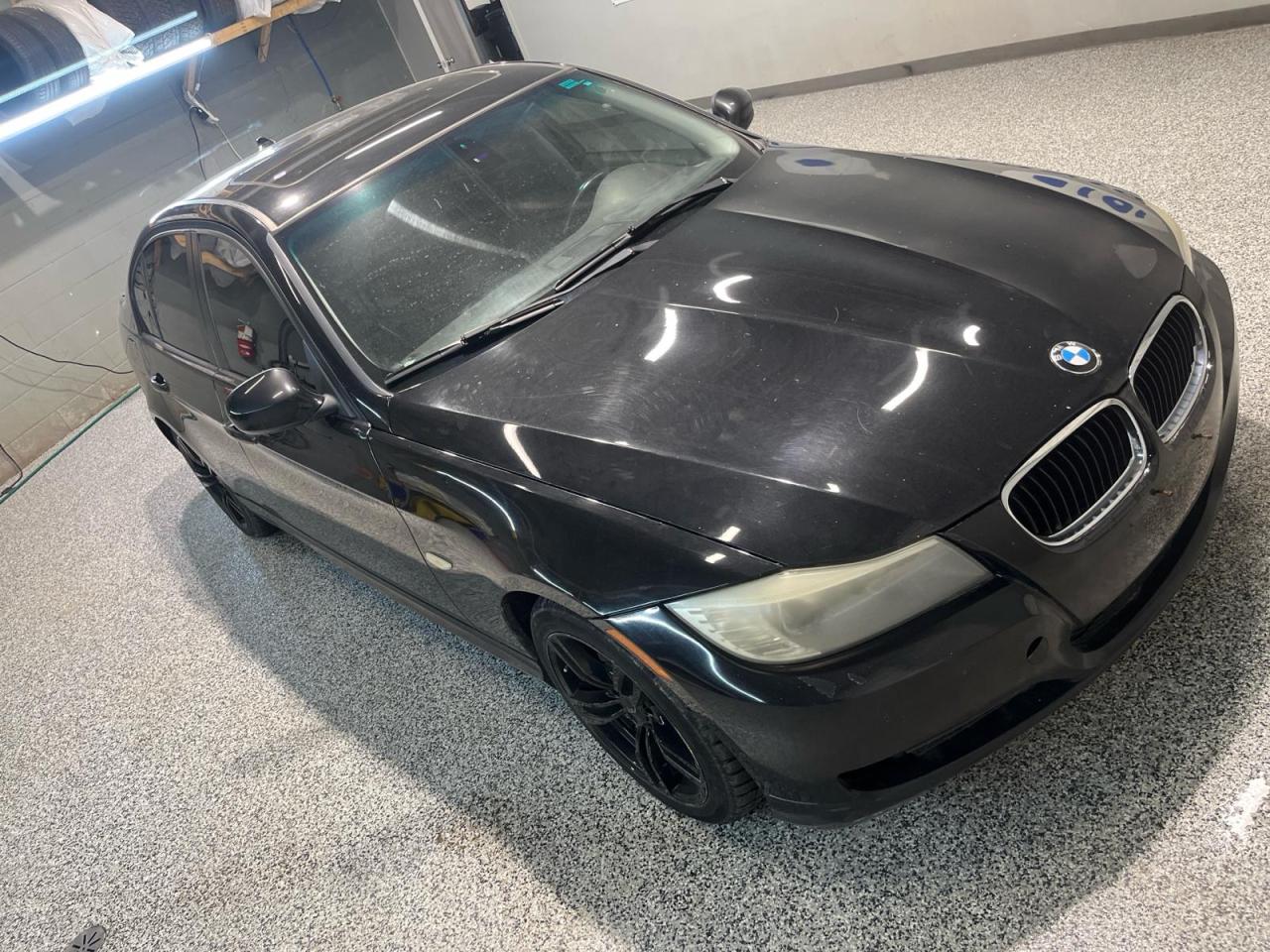 Used 2011 BMW 323i *** AS-IS SALE *** YOU CERTIFY *** YOU SAVE!!! ***323i *  Leather * Power Seats * Heated Seats * Keyless Entry * Push To Start *Steering Controls * Cr for sale in Cambridge, ON