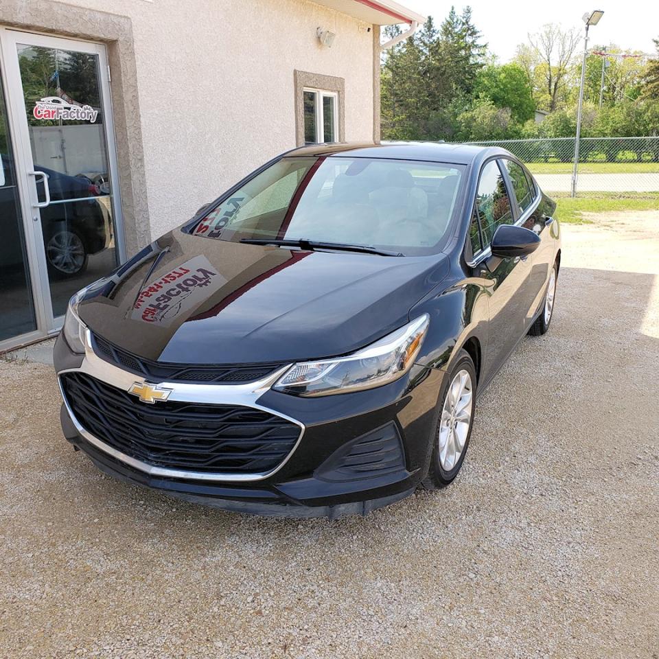 2019 Chevrolet Cruze LT Sunroof, only 34,665 km, Accident Free - Photo #5
