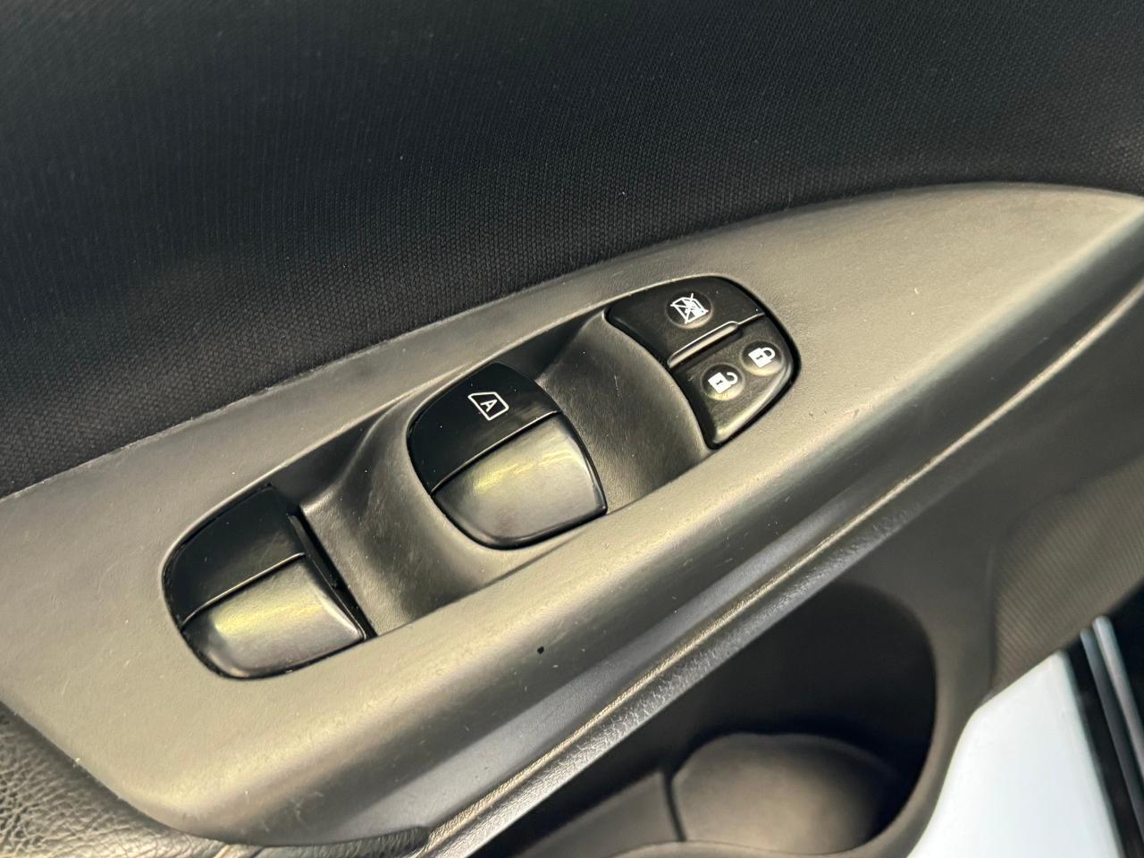 2016 Nissan Sentra S+A/C+New Brakes+Keyless Entry - Photo #38