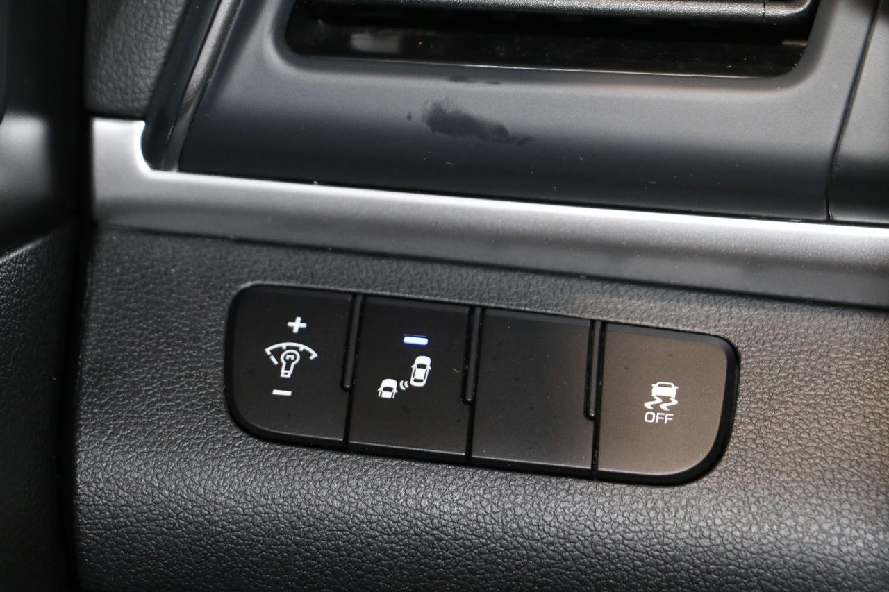 2020 Hyundai Elantra PREFERRED - CAMERA|BLINDSPOT|HEATED SEATS - Photo #18