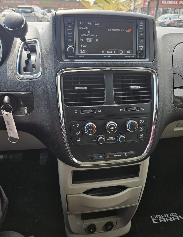 2016 Dodge Grand Caravan 4dr Wgn SXT - Photo #12