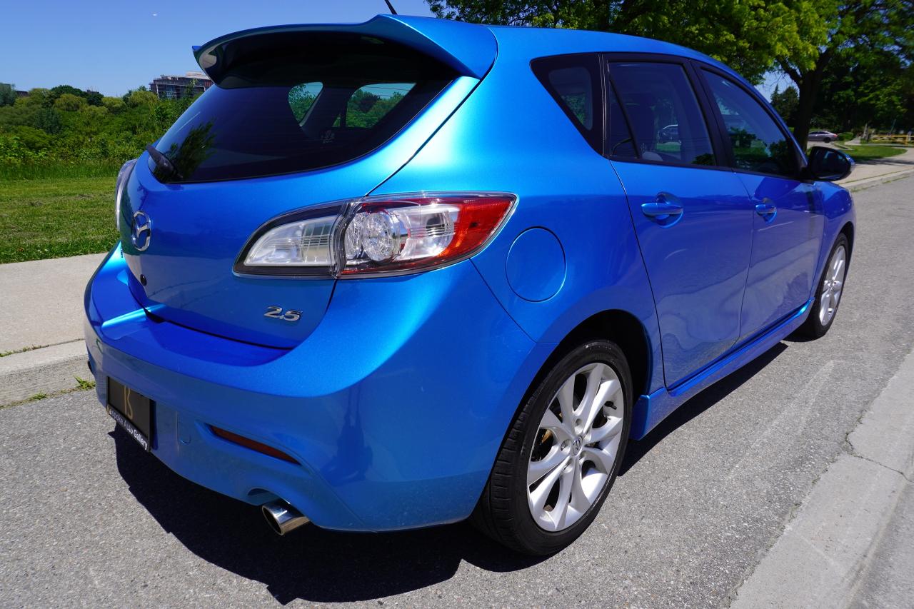 2010 Mazda MAZDA3 1 OWNER / NO ACCIDENTS / 6SPD / IMMACULATE SHAPE Photo3